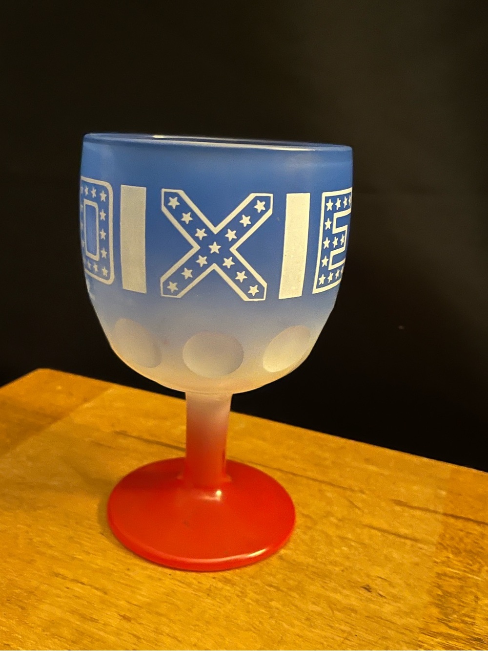 VTG Americana dixie thumbprint goblet ❤️🤍💙